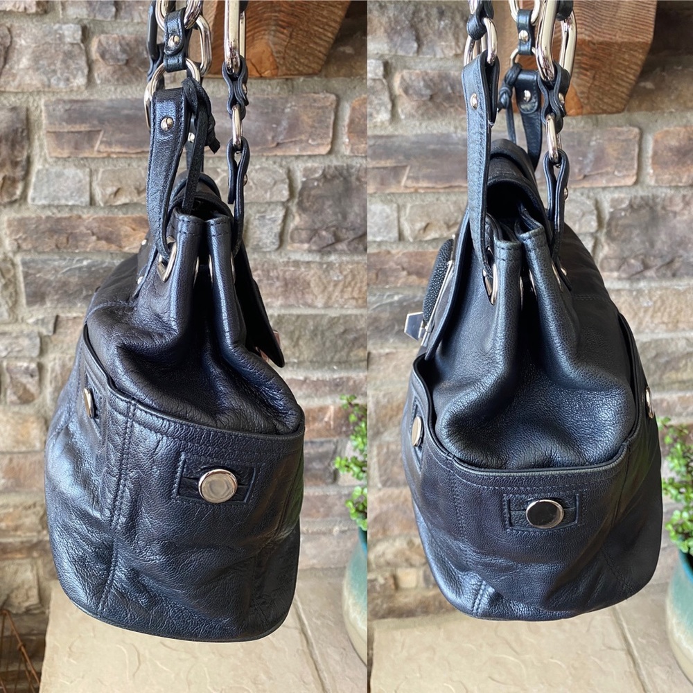 SOLD Balenciaga Cherche Stingray Chain Leather Bag - Picture 11 of 11